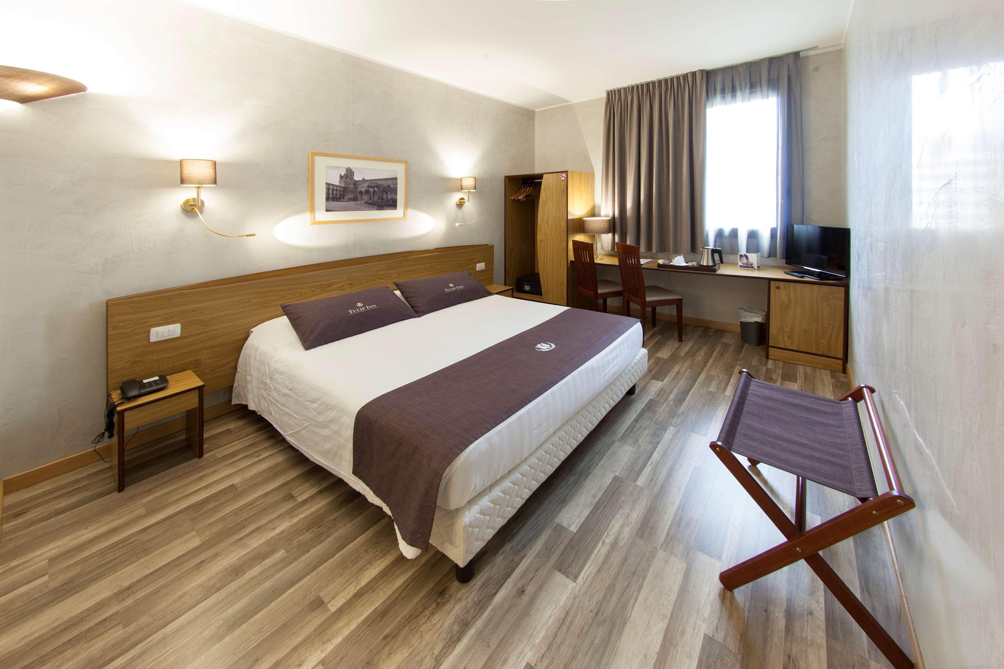 Tulip Hotel 3*